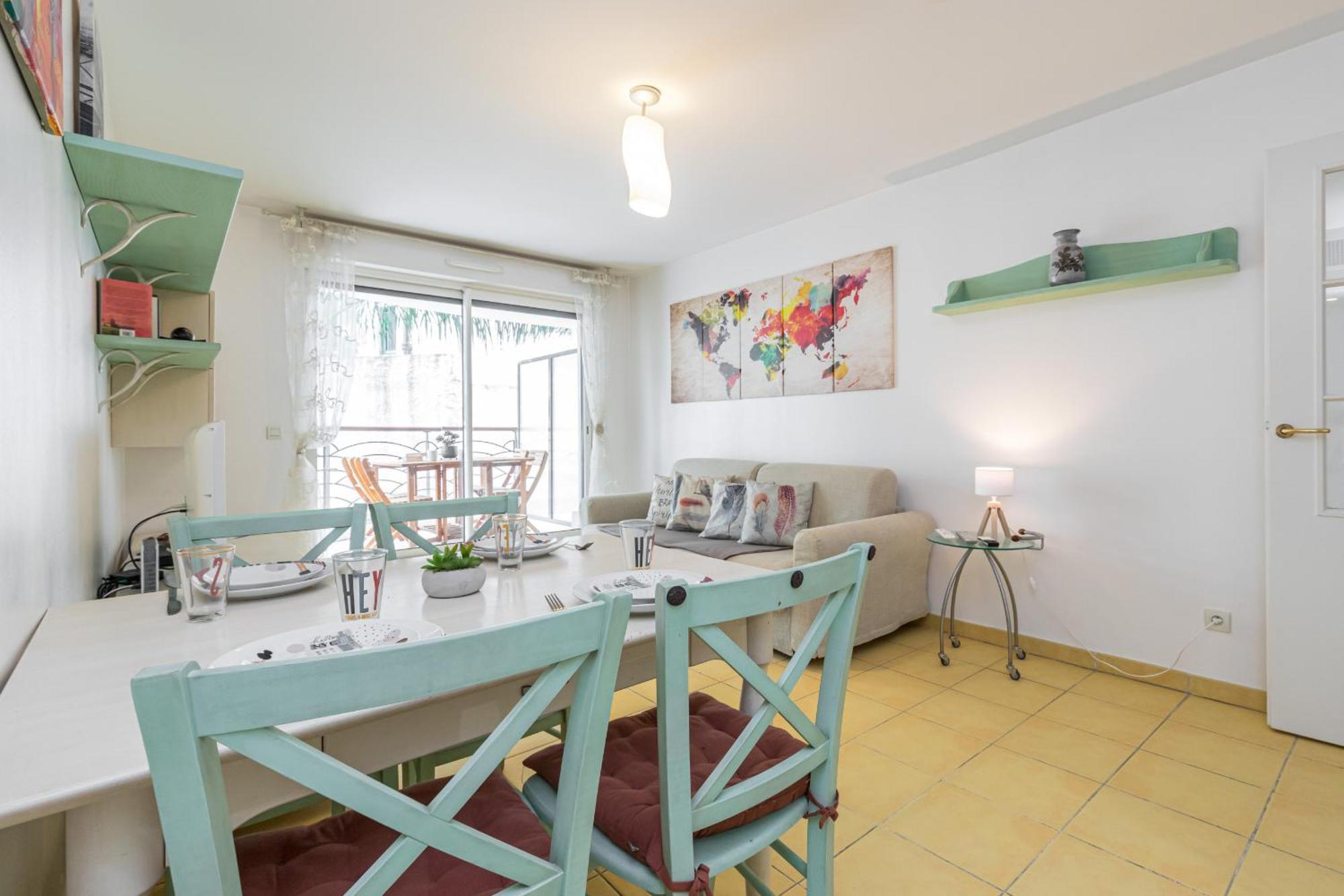 Nice 1 Bedroom Downtown Carre D'Or With Garage المظهر الخارجي الصورة