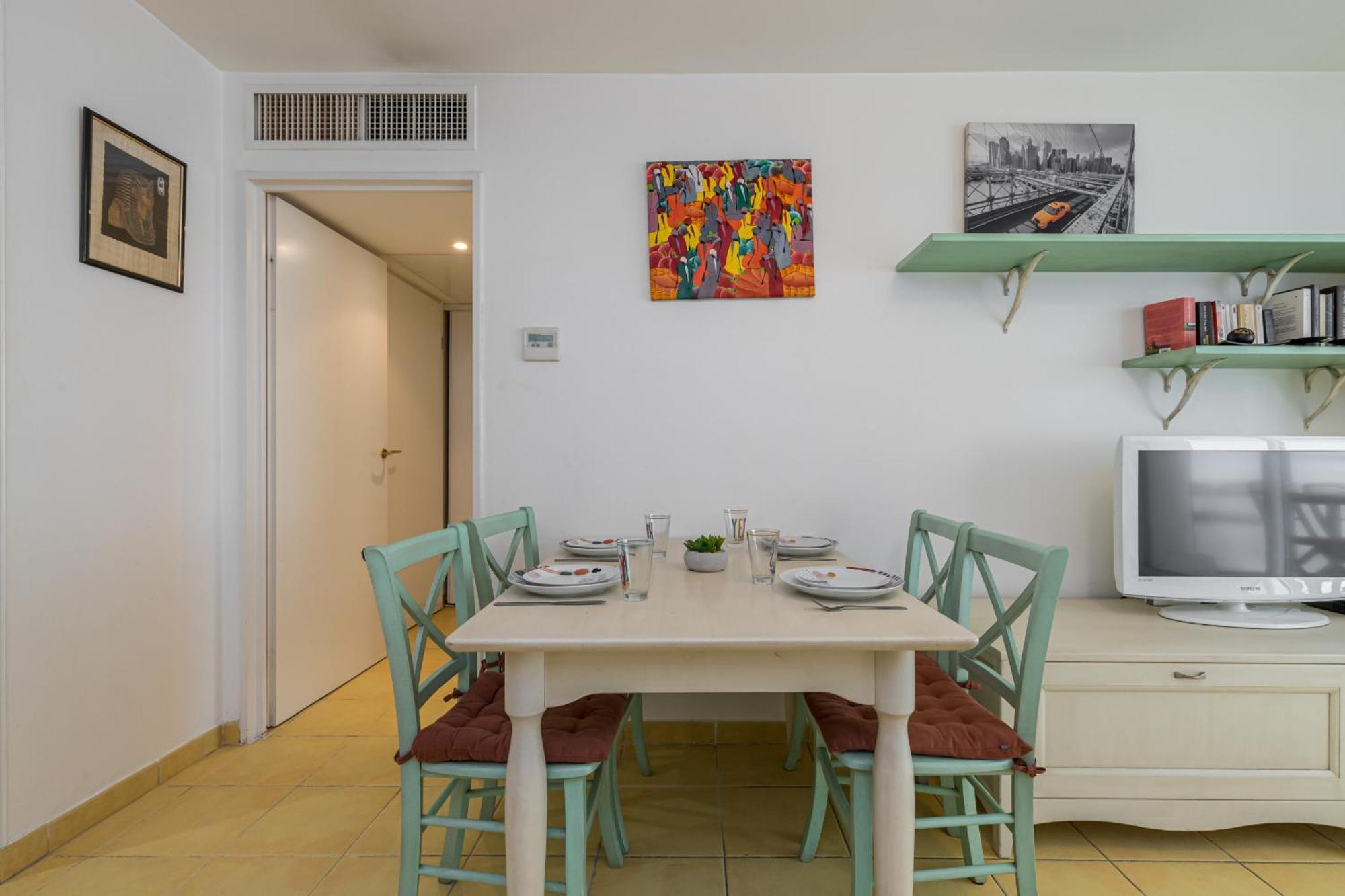 Nice 1 Bedroom Downtown Carre D'Or With Garage المظهر الخارجي الصورة