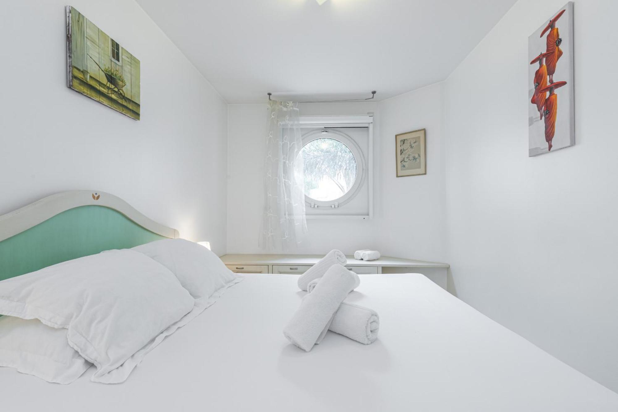 Nice 1 Bedroom Downtown Carre D'Or With Garage المظهر الخارجي الصورة